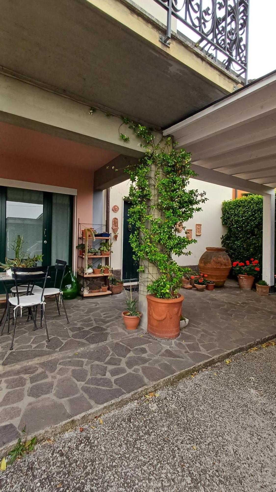 Casa Vacanze Luisa Lazzeretto Экстерьер фото